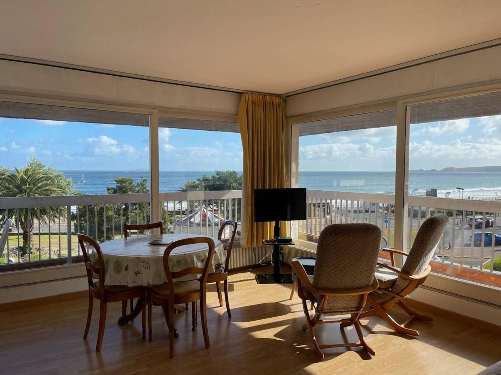 Appartement Avec Terrasse, Parking, Plage De Trestraou A Perros-Guirec - Fr-1-368-350 ภายนอก รูปภาพ